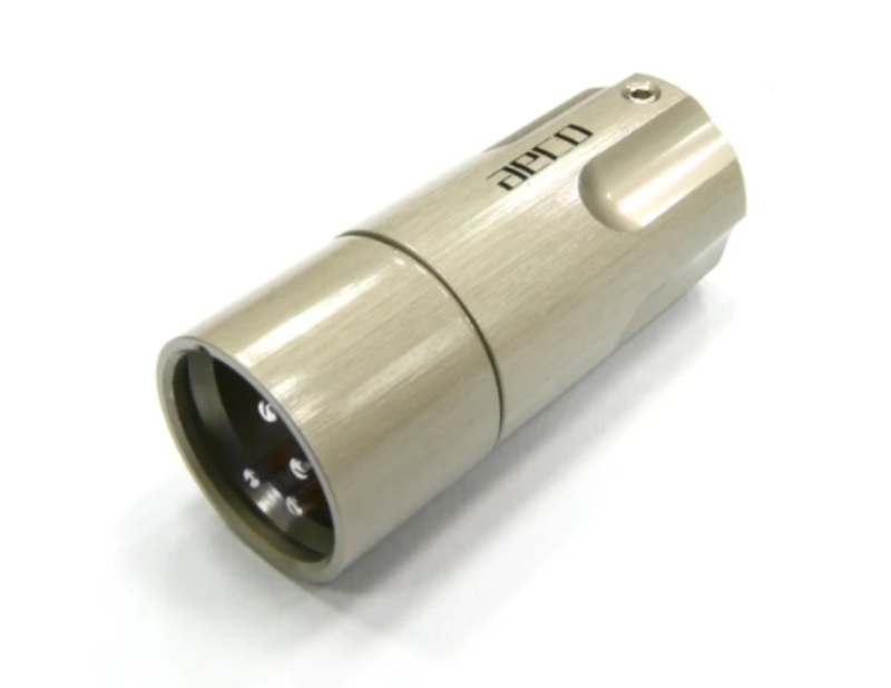 AX4-1611R-web-02